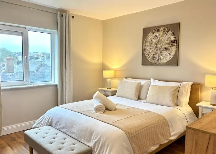 Coastline Hideaway Apartment